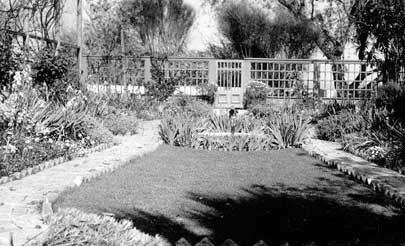 Friendly Garden Photo c. 1940